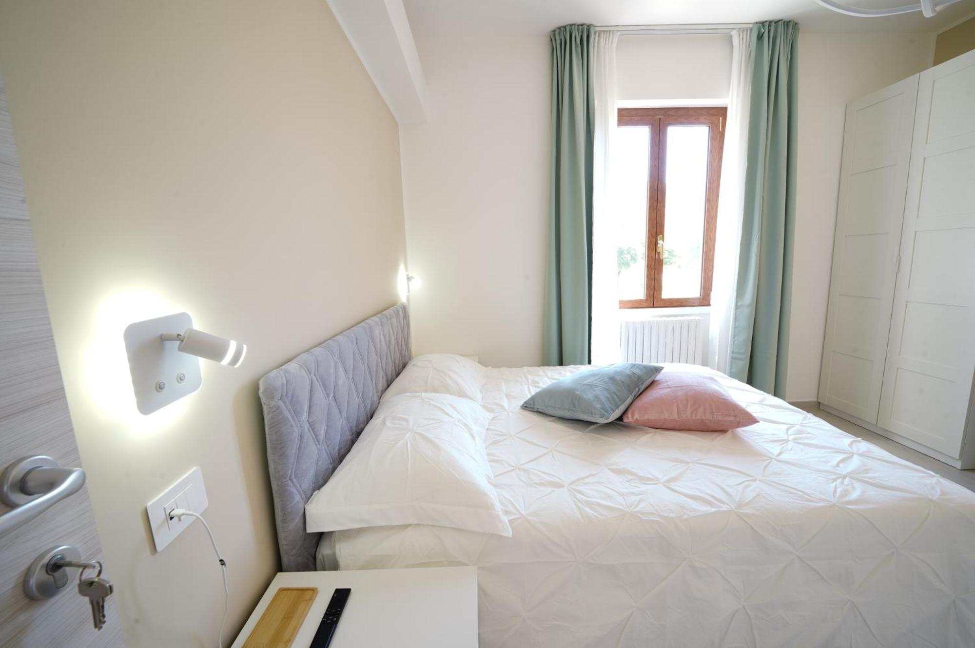 Apartament Ritz Salerno Zewnętrze zdjęcie
